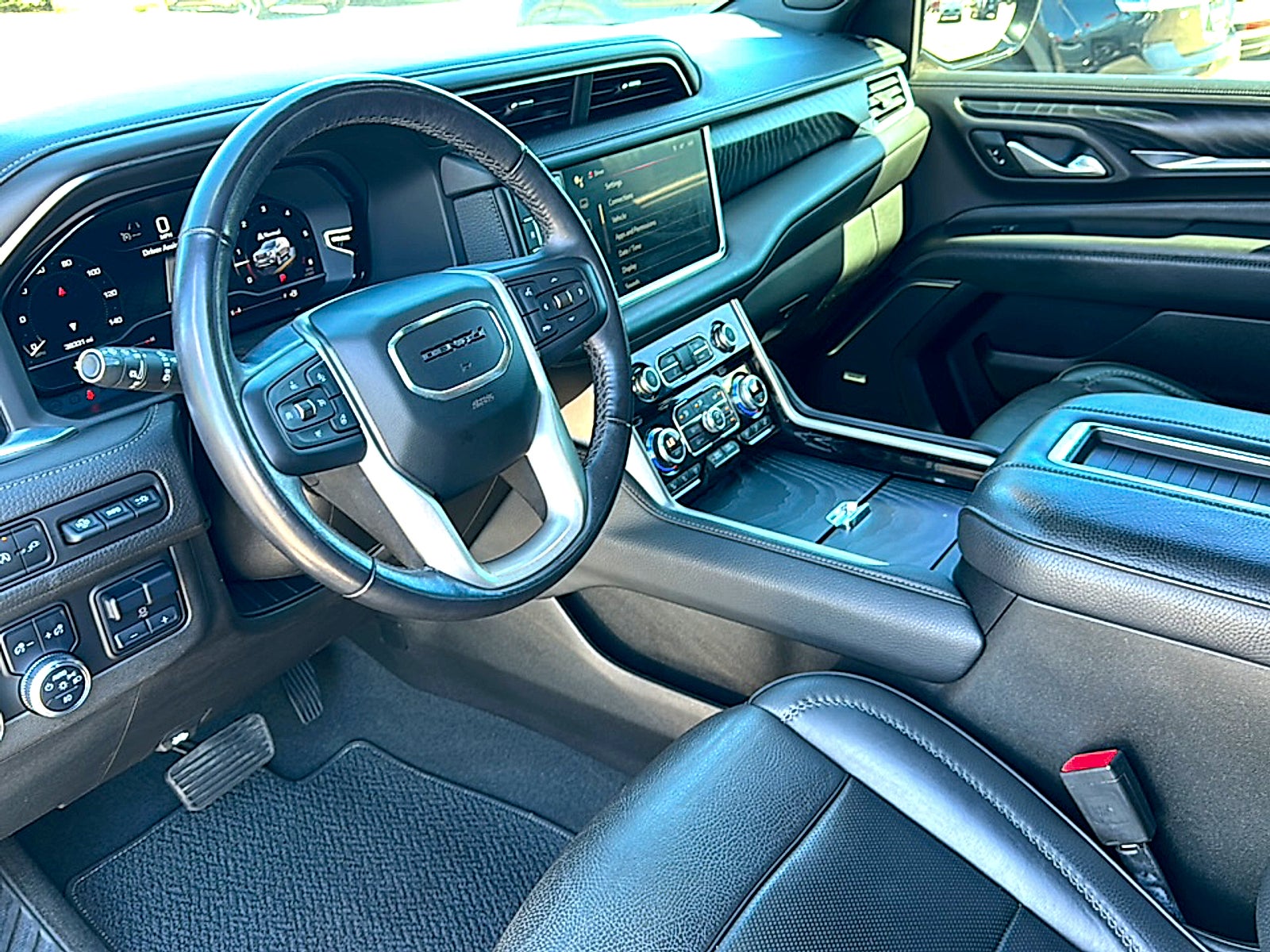 2022 GMC Yukon Denali