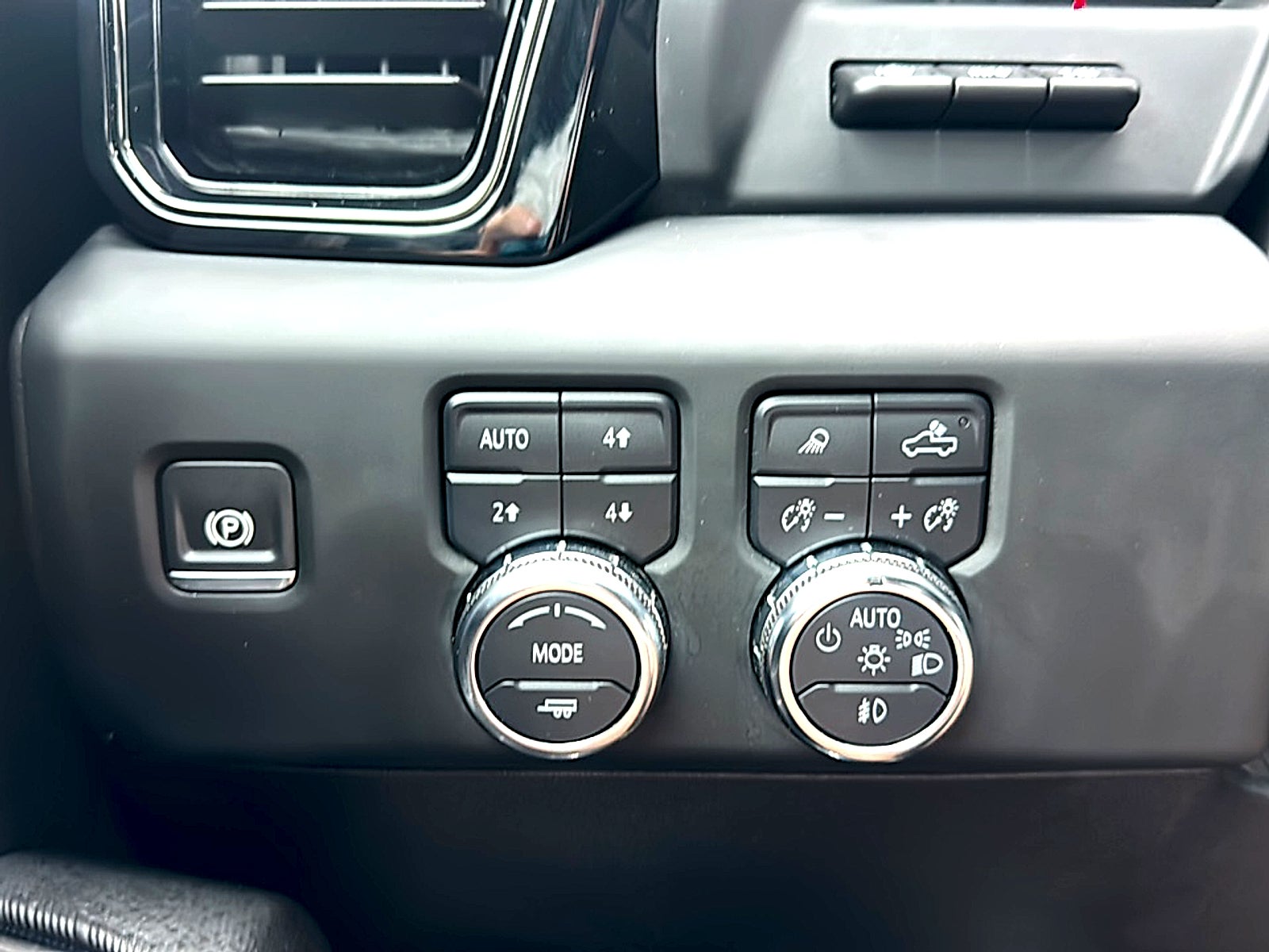 2024 GMC Sierra 2500 HD AT4X