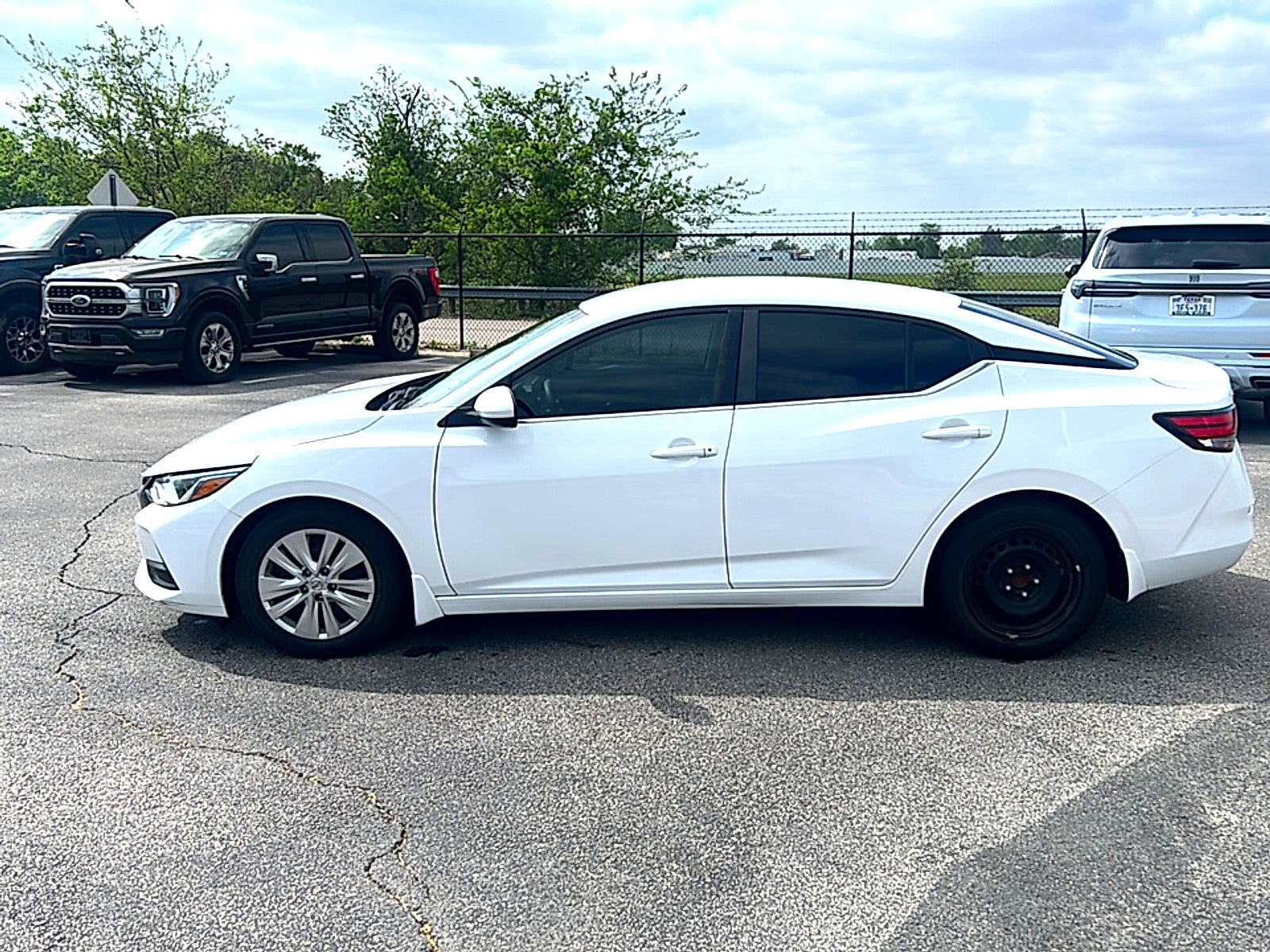 2022 Nissan Sentra S Xtronic CVT